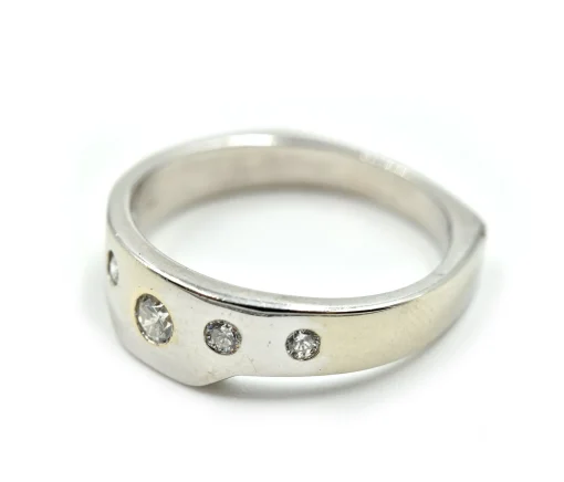Five Diamond Band 14k White Gold