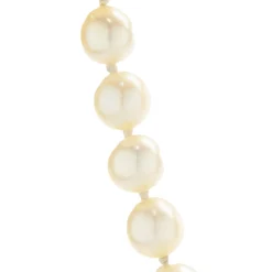 Graduated Pearl Necklace with 14 Karat White Gold Clasp
