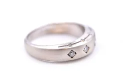 14k White Gold Contemporary Diamond Band