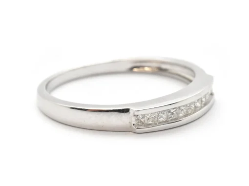 14k White Gold Princess Cut 0.33cttw Diamond Wedding Band