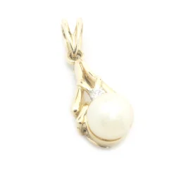 14k Yellow Gold Pearl and Diamond Pendant