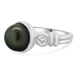 18 Karat White Gold Black Pearl and Diamond Ring
