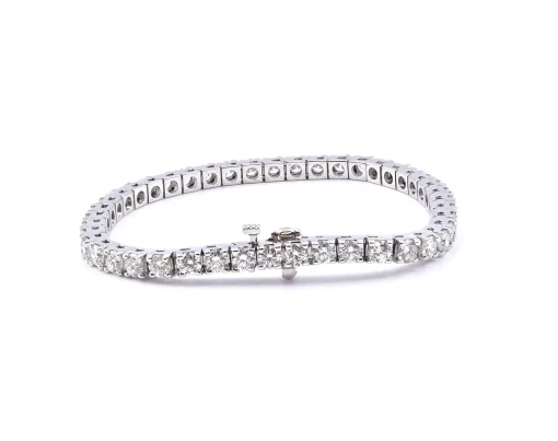 18 Karat White Gold Diamond Tennis Bracelet