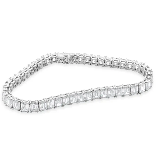 18 Karat White Gold Emerald Cut Diamond Tennis Bracelet