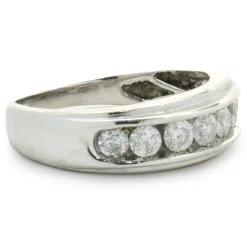 14 Karat White Gold 7MM Diamond Band