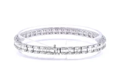 18 Karat White Gold Mosaic Set Diamond Tennis Bracelet
