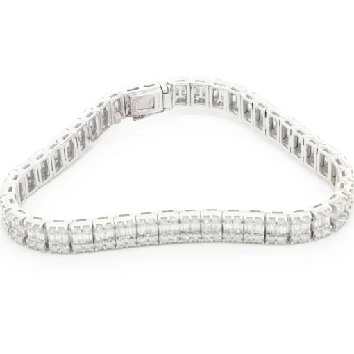 18 Karat White Gold Mosaic Set Diamond Inline Bracelet