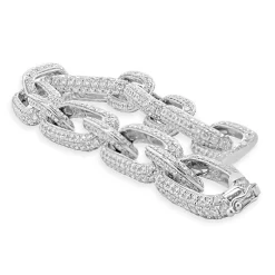 18 Karat White Gold Pave Diamond Paperclip Bracelet
