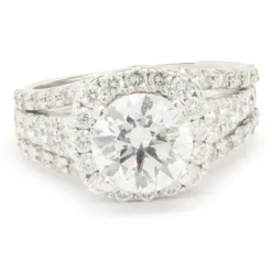 14 Karat White Gold Round Brilliant Cut Diamond Engagement Ring