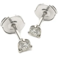 14 Karat White Gold Round Brilliant Diamond Stud Earrings