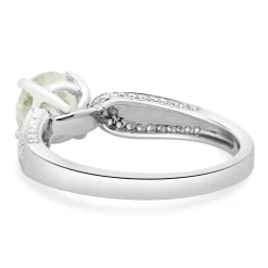 14 Karat White Gold Round Brilliant Cut Diamond Engagement Ring