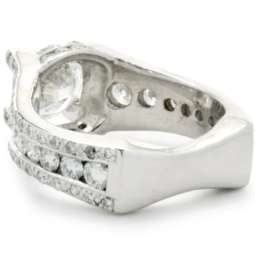 14 Karat White Gold Round Brilliant Cut Diamond Engagement Ring