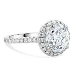 14 Karat White Gold Round brilliant Cut Diamond Engagement Ring