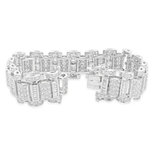 18 Karat White Gold Round Brilliant & Baguette Cut Diamond Link Bracelet