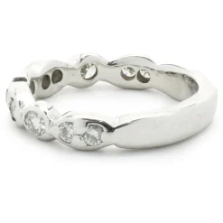 14 Karat White Gold Scalloped Diamond Band