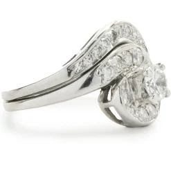14 Karat White Gold Vintage Round Brilliant Cut Diamond Engagement Swirl Ring