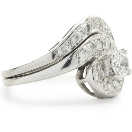 14 Karat White Gold Vintage Round Brilliant Cut Diamond Engagement Swirl Ring