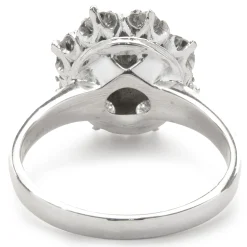 14 Karat White Gold Vintage Art Deco Diamond Cluster Ring