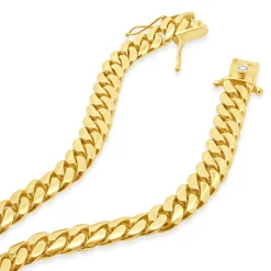 18 Karat Yellow Gold Cuban Link Chain Necklace with Diamond Clasp