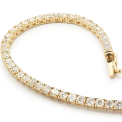 18 Karat Yellow Gold Diamond Tennis Necklace