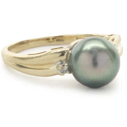 14 Karat Yellow Gold Tahitian Pearl and Diamond Ring