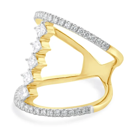14 Karat Yellow Gold Wide Diamond Bar Link Ring