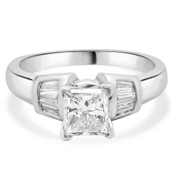 Platinum Round Diamond Engagement Ring