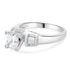 Platinum Round Diamond Engagement Ring